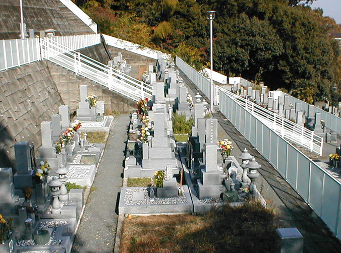 新十楽寺墓地